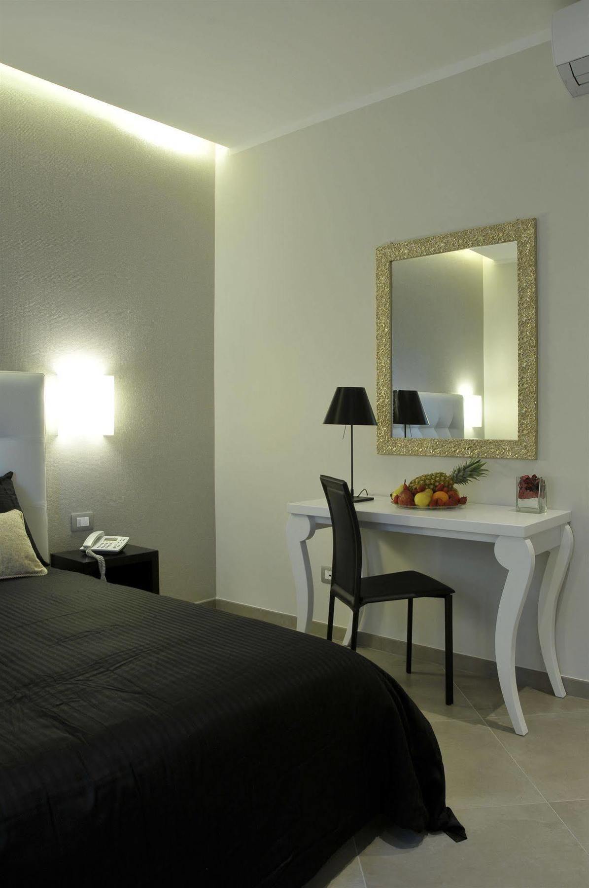 Gemini Suite โรม ภายนอก รูปภาพ