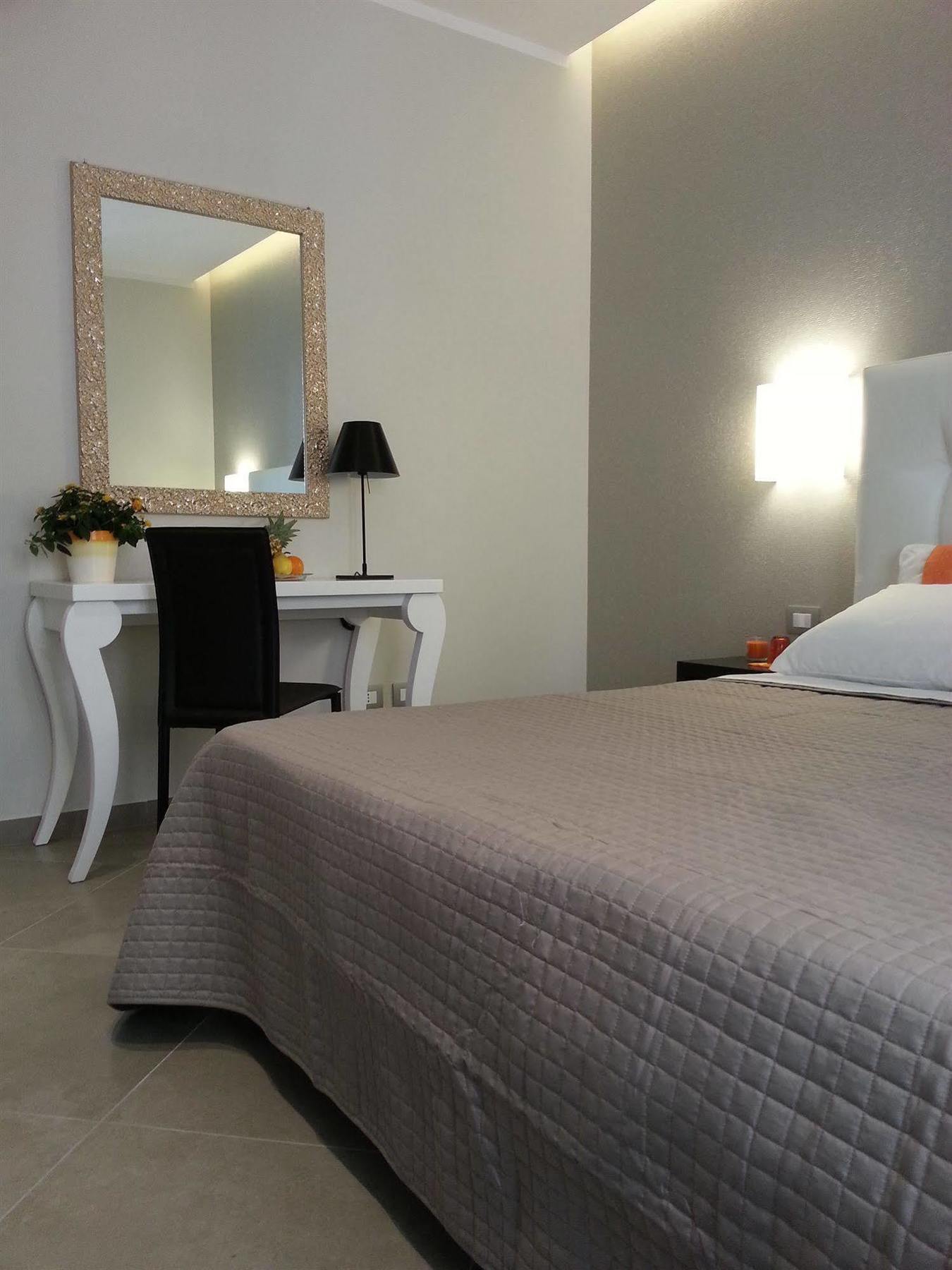 Gemini Suite โรม ภายนอก รูปภาพ