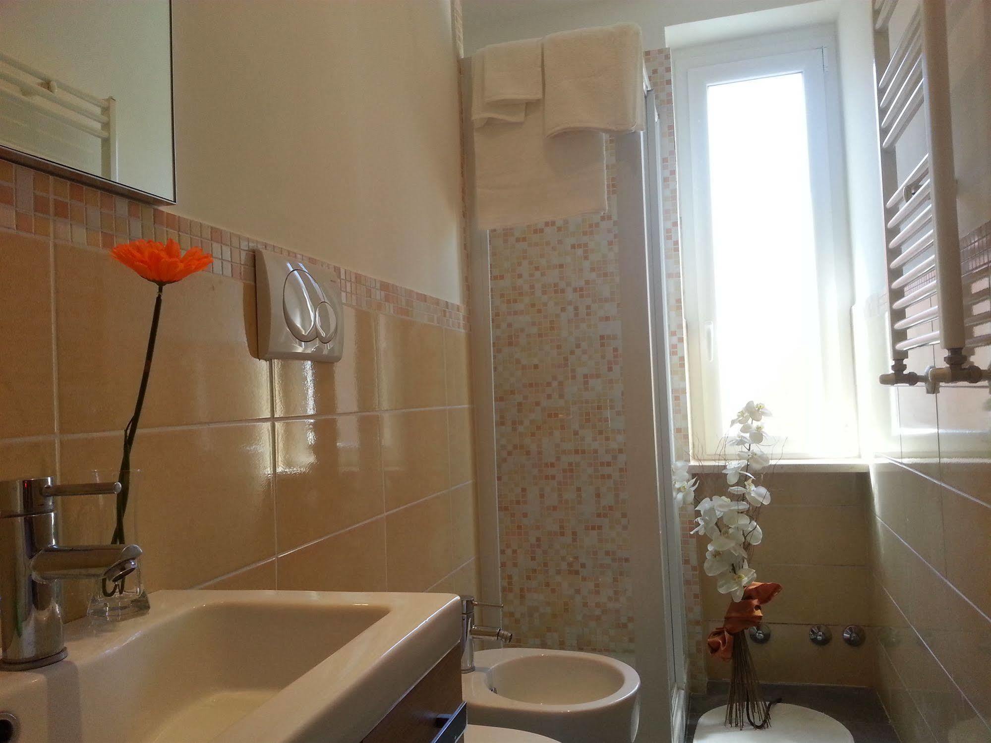 Gemini Suite โรม ภายนอก รูปภาพ