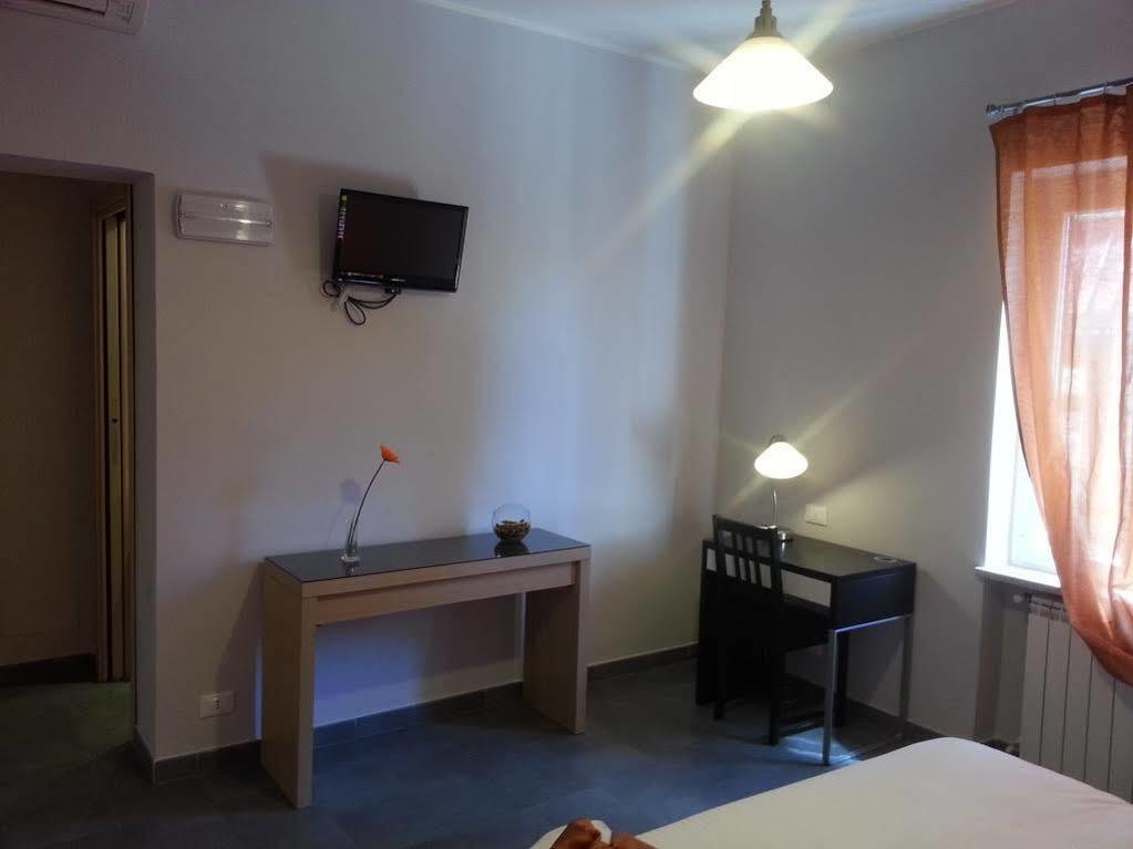 Gemini Suite โรม ภายนอก รูปภาพ